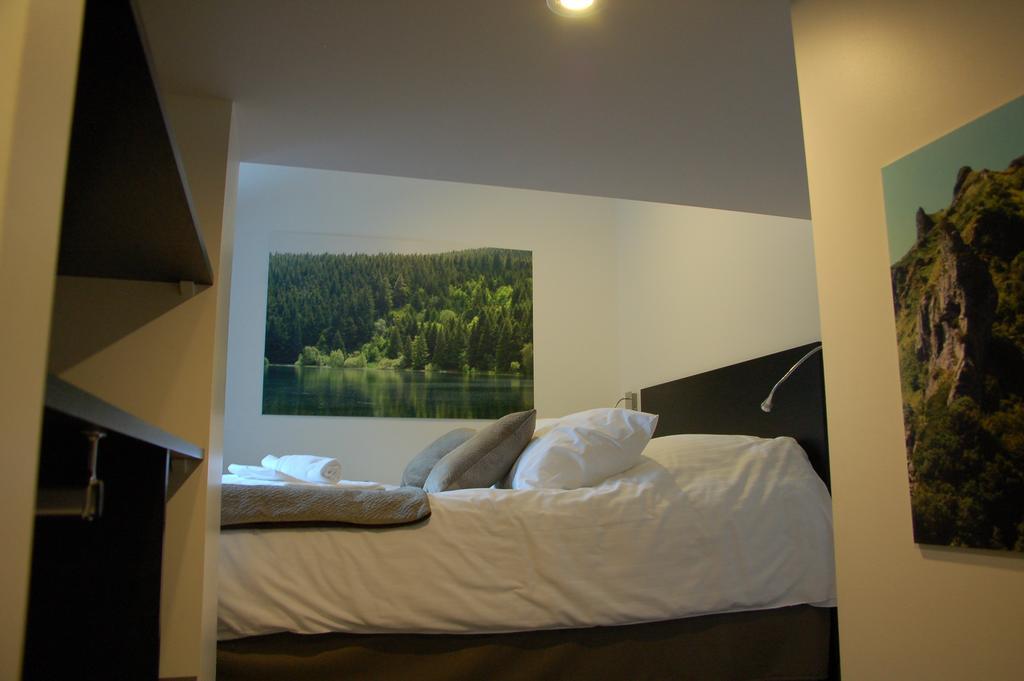 Aux 500 Diables Eco Lodge - Hotel Chambon-sur-Lac Kültér fotó